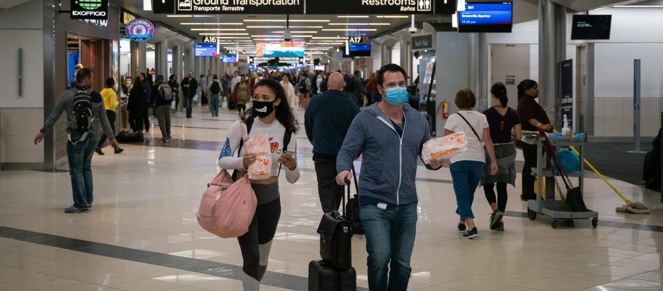 «Πράσινο φως» για το πιστοποιητικό εμβολιασμού - Από πότε θα ισχύει στα αεροδρόμια